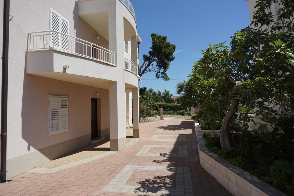 Apartment Nena & Petar Макарска Екстериор снимка